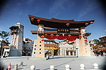 新北川马拿恰后大门侧面
