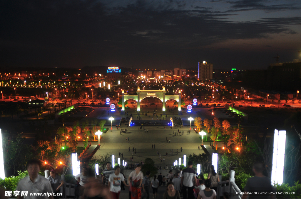 江西九江南山公园夜景全景