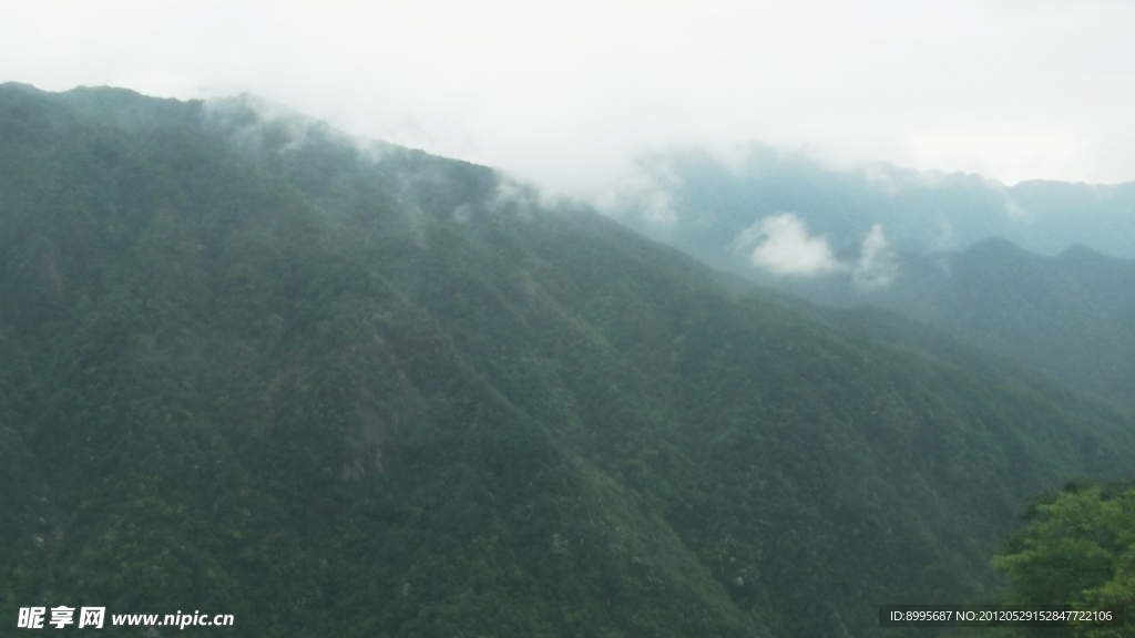 山顶景色