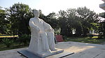 南开大学 杨石先雕塑