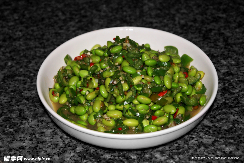 青椒炒毛豆