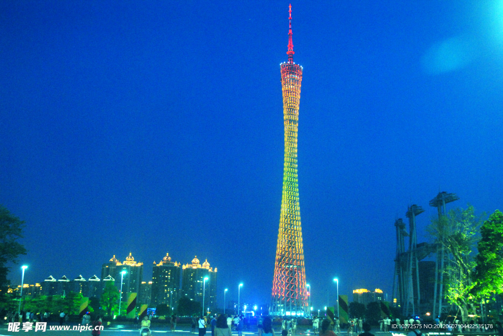 小蛮腰