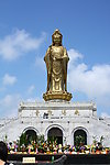 观音立像
