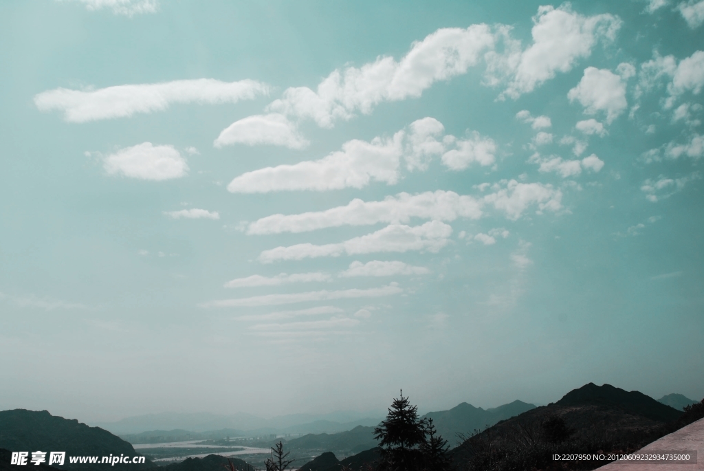 天空