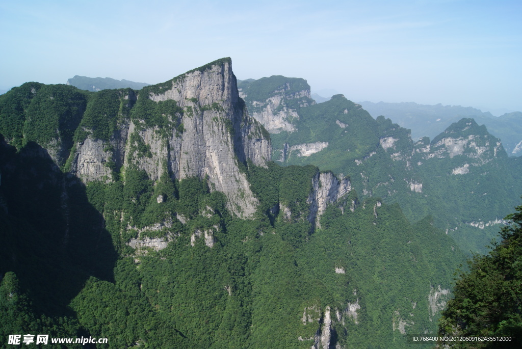 高山悬崖