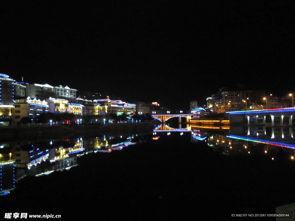 江边夜景