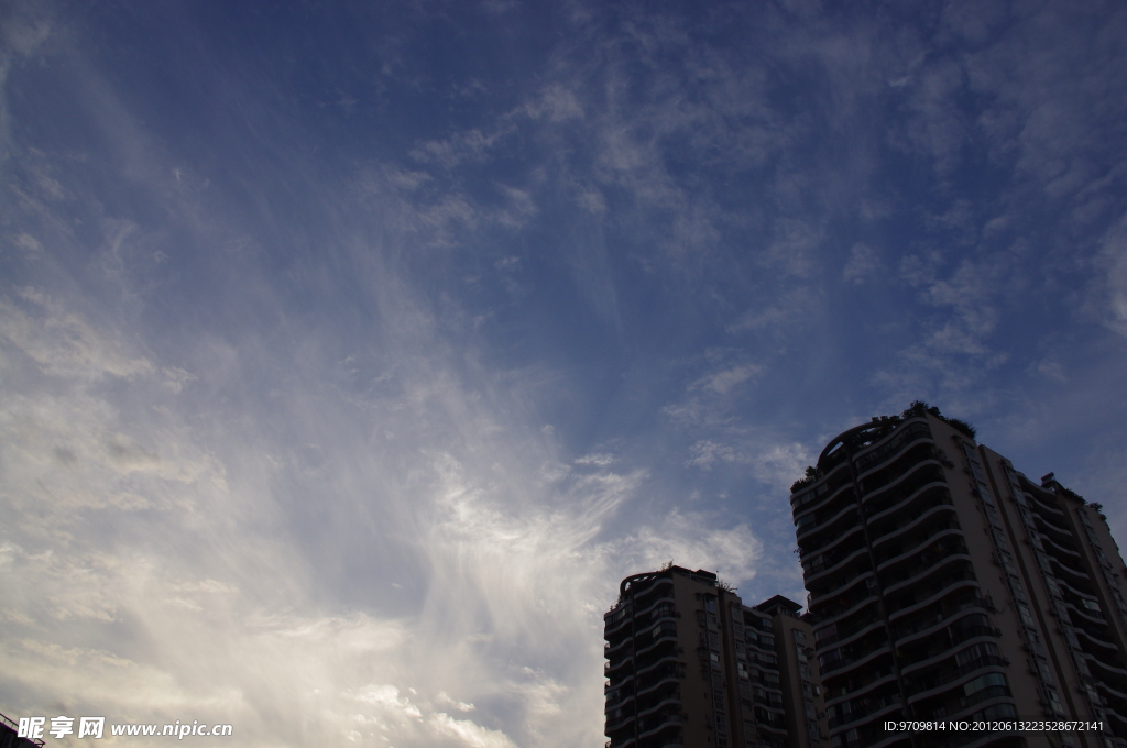 黄昏天空