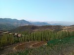 云雾沂山