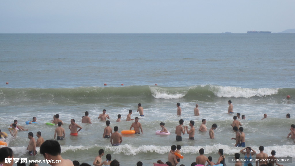 夏天的海滩