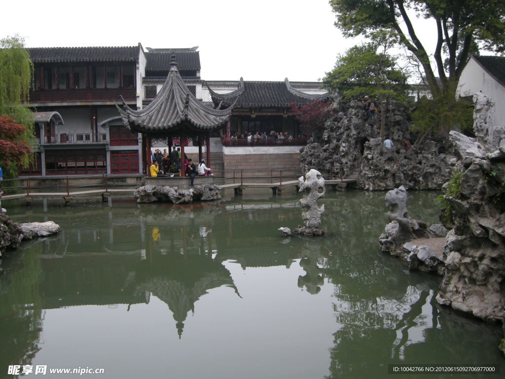 池塘美景
