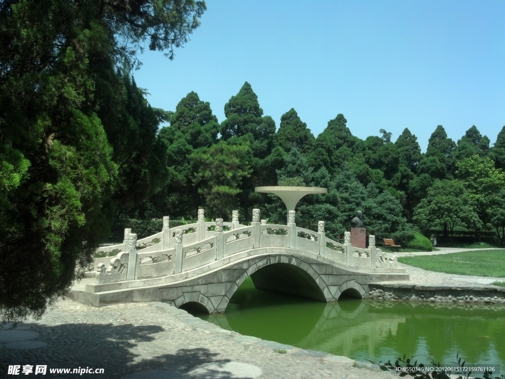 交大校景