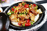 煲仔饭回锅肉