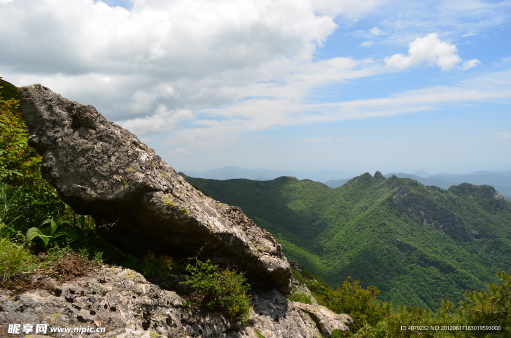 一览众山小
