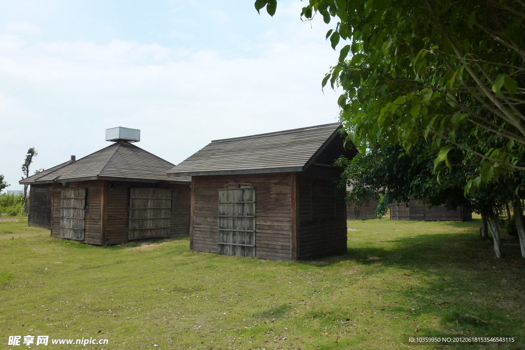 草地小屋（非高清）