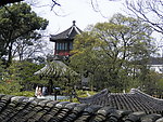 阁楼与青瓦