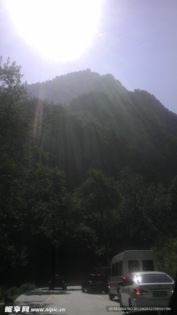 山水风景 雾灵山