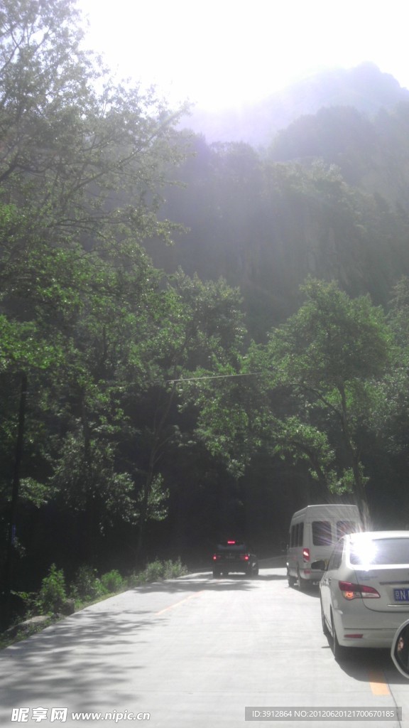 山水风景 雾灵山