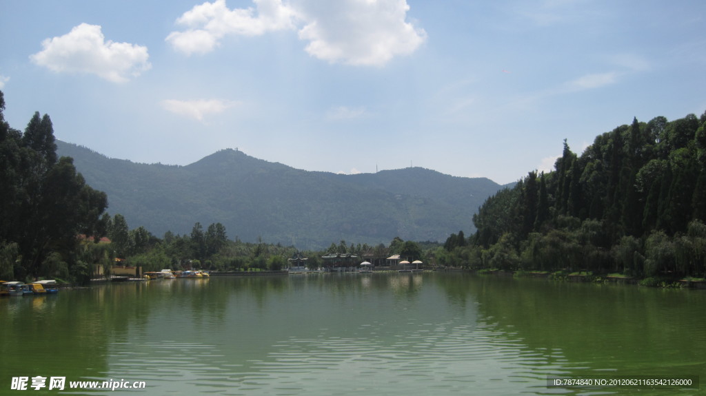 昆明民族文化村