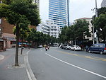 上海街头游园绿地照片