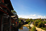 丽江束河古镇建筑全景