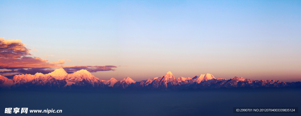 牛背山全景图