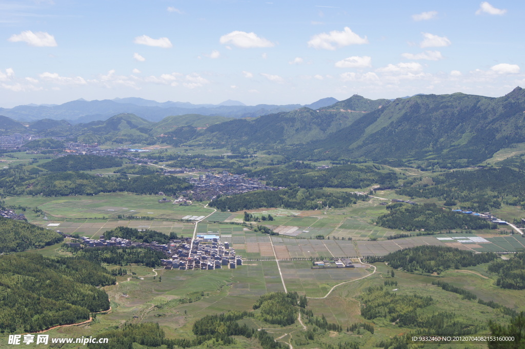 山顶俯瞰