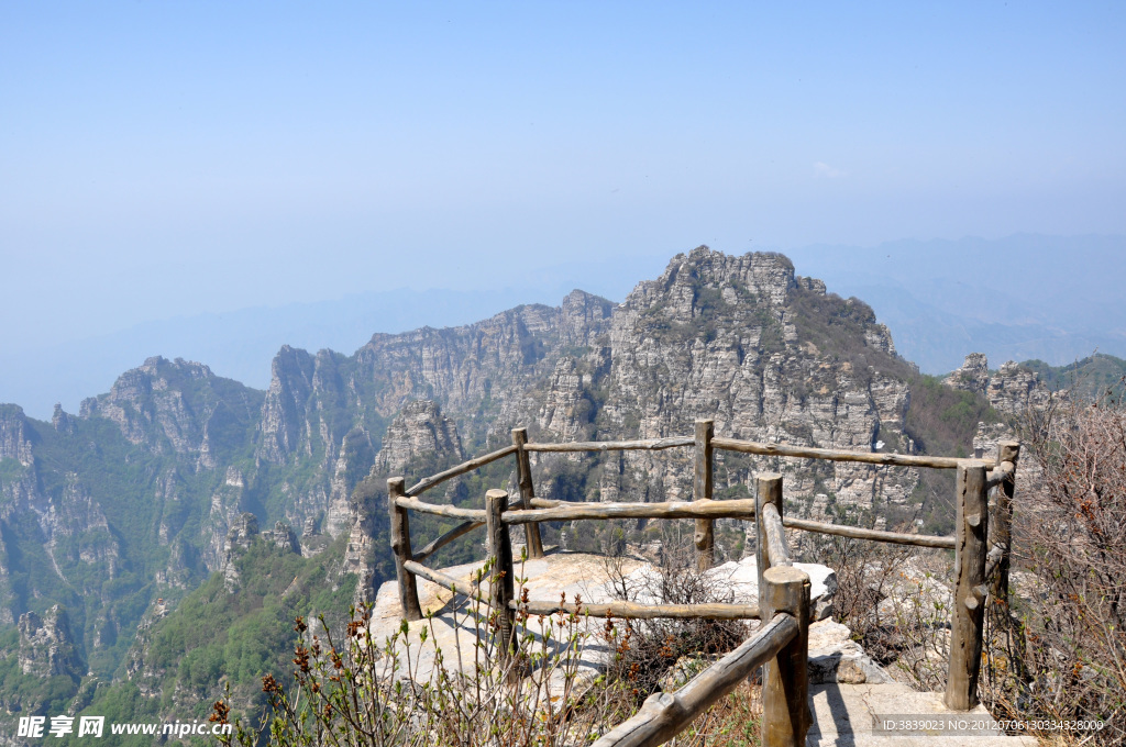 云都峰观景石