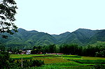 山下的村庄
