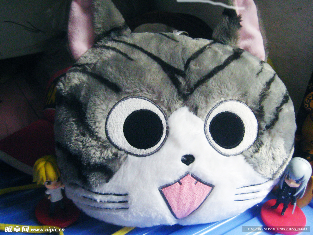 猫猫公仔