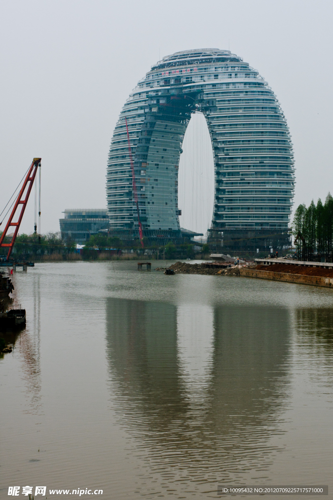 在建中的湖州喜来登大酒店