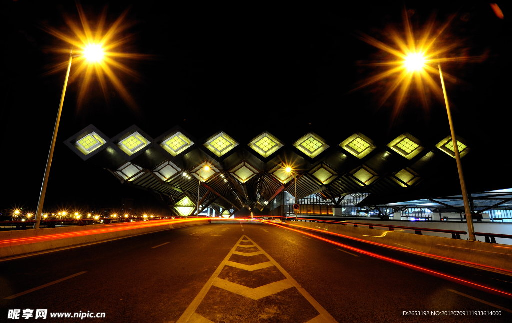 苏州火车站夜景