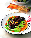 香菇萝卜炒生菜