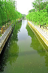 小河