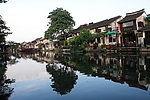 古镇古宅和河道