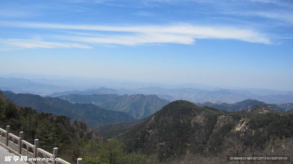 泰山临绝顶