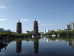 桂林山水两江四湖日月双塔