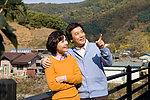中年夫妇