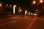 夜晚宁静的马路