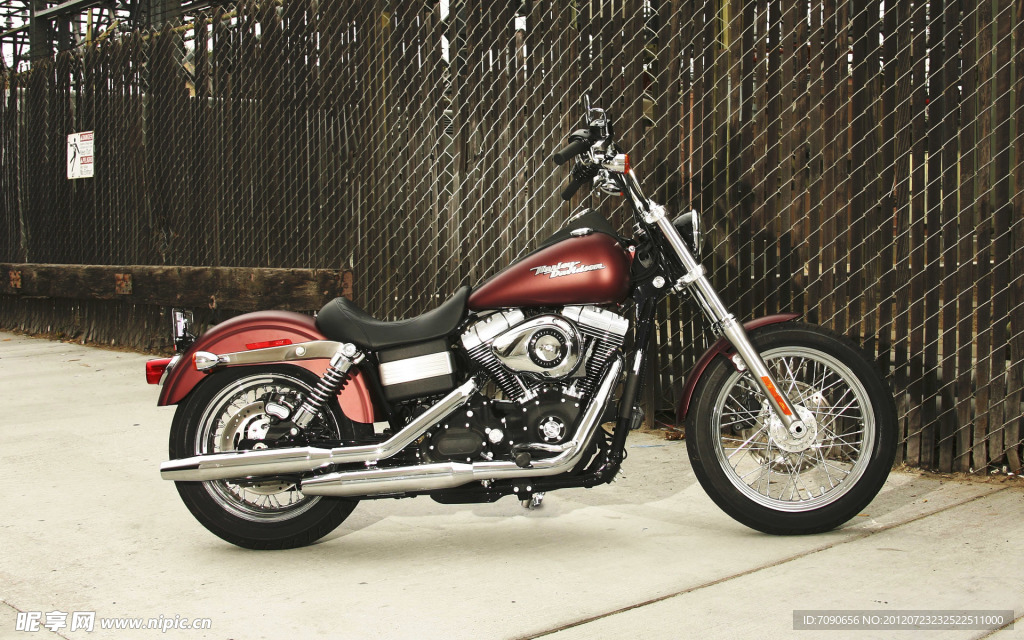 哈雷Harley
