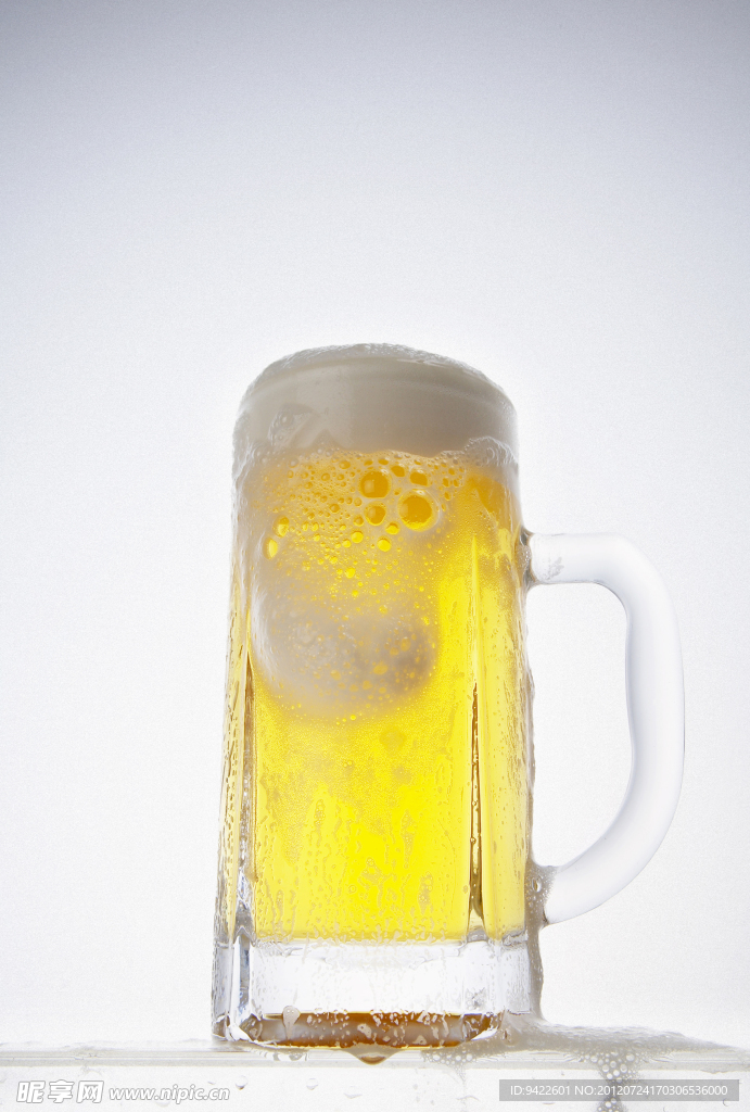 啤酒