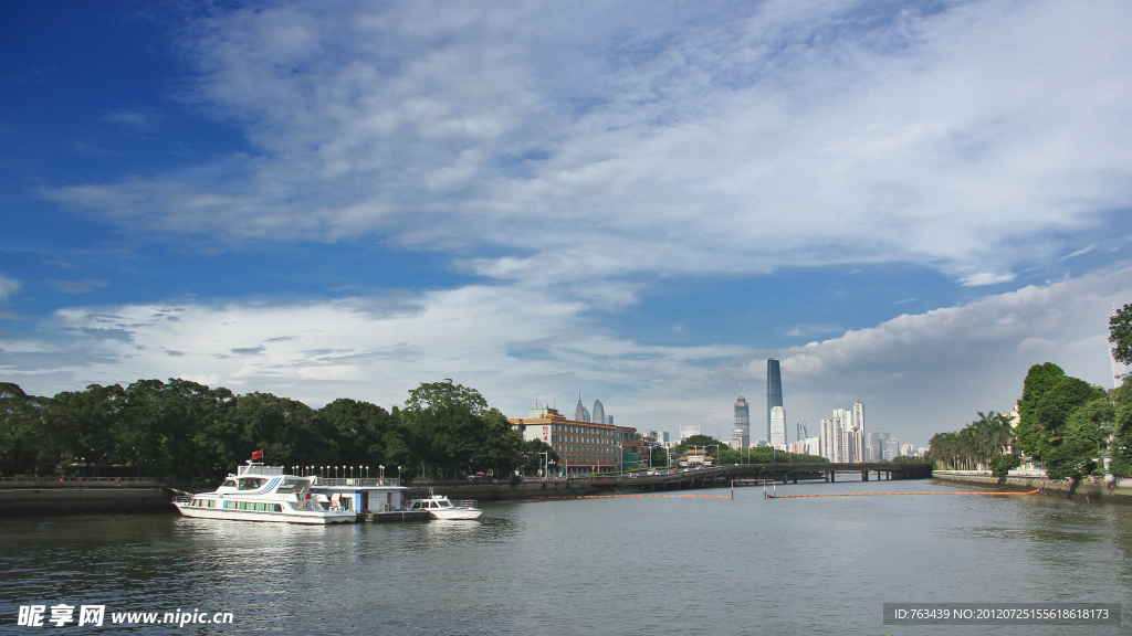 珠江小港湾