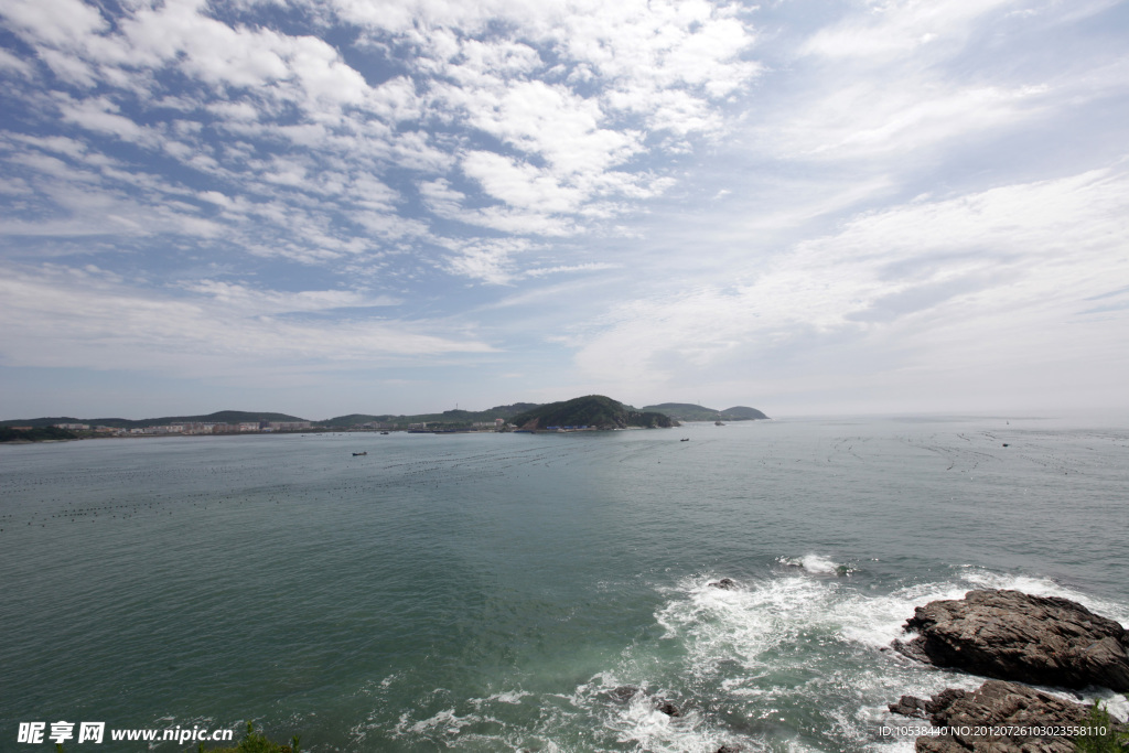 蓝天碧水