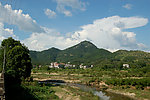 夏天的山村