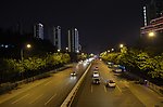 城市夜景之路上