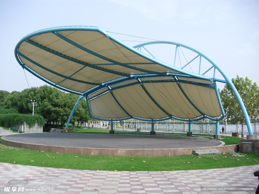 舞台 公园