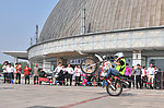 摩托车特技表演