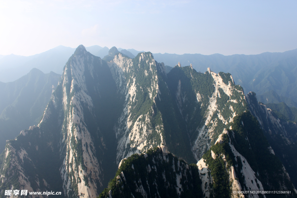 华山