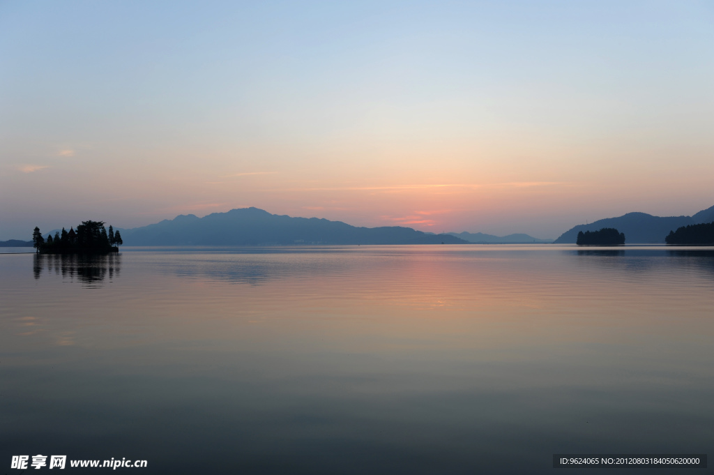 庐山西海日出