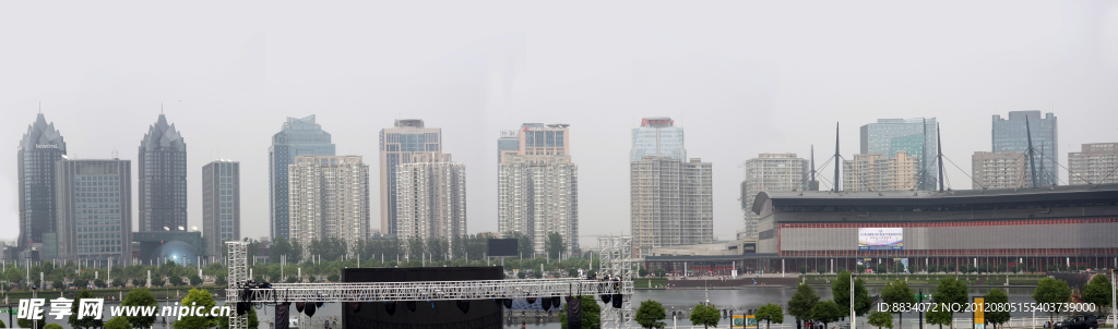 郑东新区高楼全景