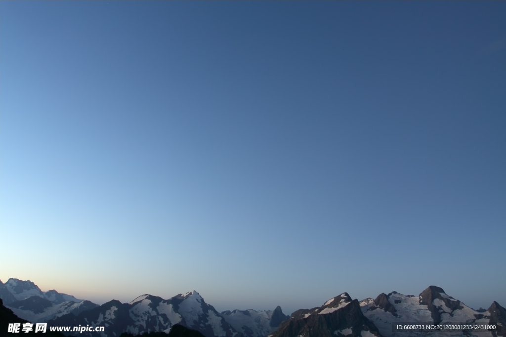 雪山风光